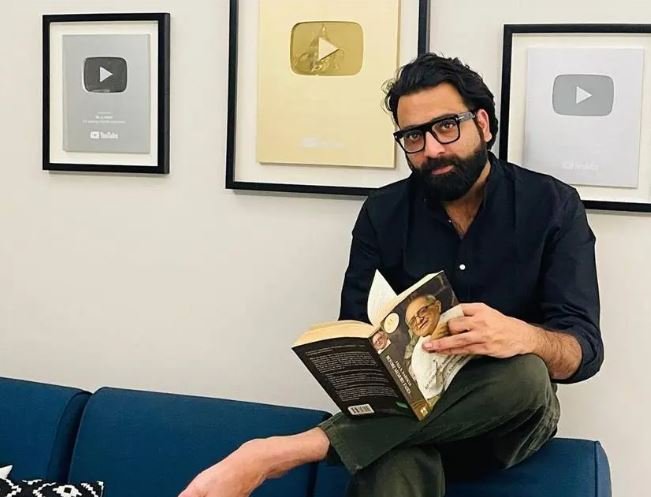 Anubhav Singh Bassi.